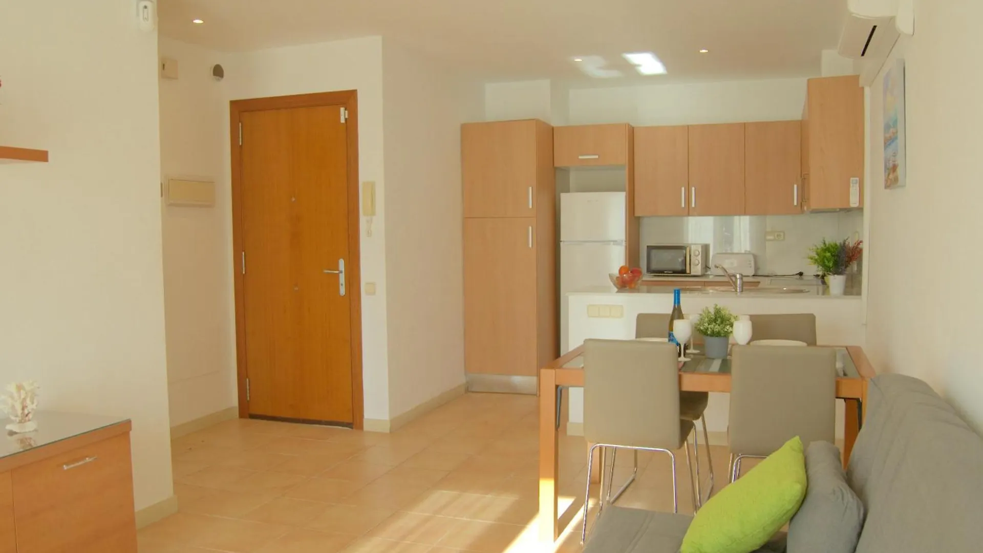 Apartment Apto Liss 50 Metros De La Playa Lloret de Mar